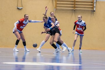 Bild 57 - wAJ HC Quickborn - HSG Kiel/Kronshagen : Ergebnis: 20:17